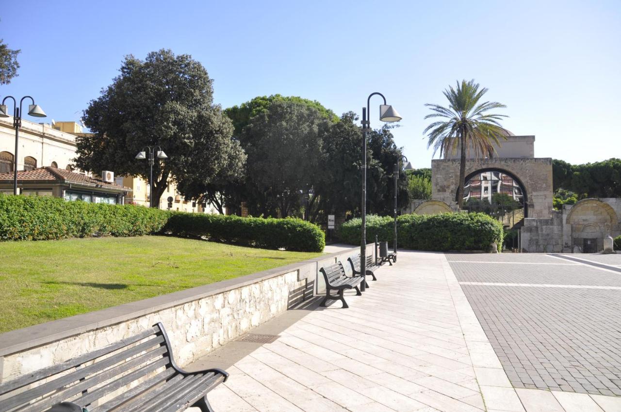 San Saturnino Bed & Breakfast *